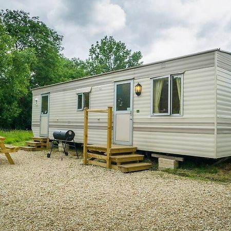 Wind In The Willows: Sleeps 4, Kitchen, Bathroom, Lounge, Wifi Napton on The Hill Экстерьер фото
