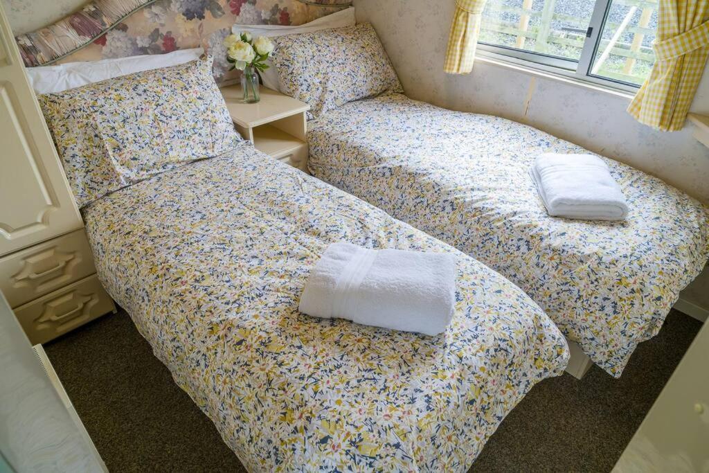 Wind In The Willows: Sleeps 4, Kitchen, Bathroom, Lounge, Wifi Napton on The Hill Экстерьер фото